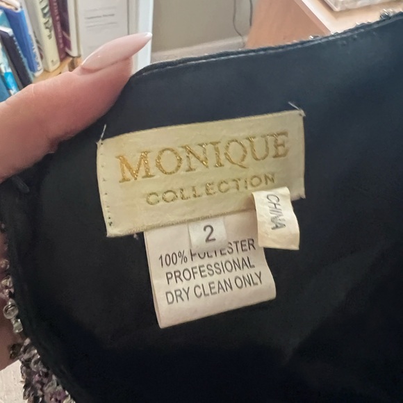 Beautiful dress for an event or prom. - Picture 4 of 4